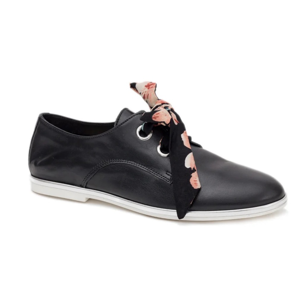 Ateliers Bess Leather Shoes